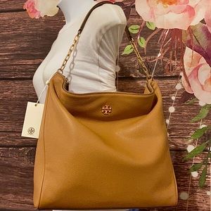 Tory Burch Bags Tory Burch Cardamom Carter Slouch Leather Hobo Poshmark